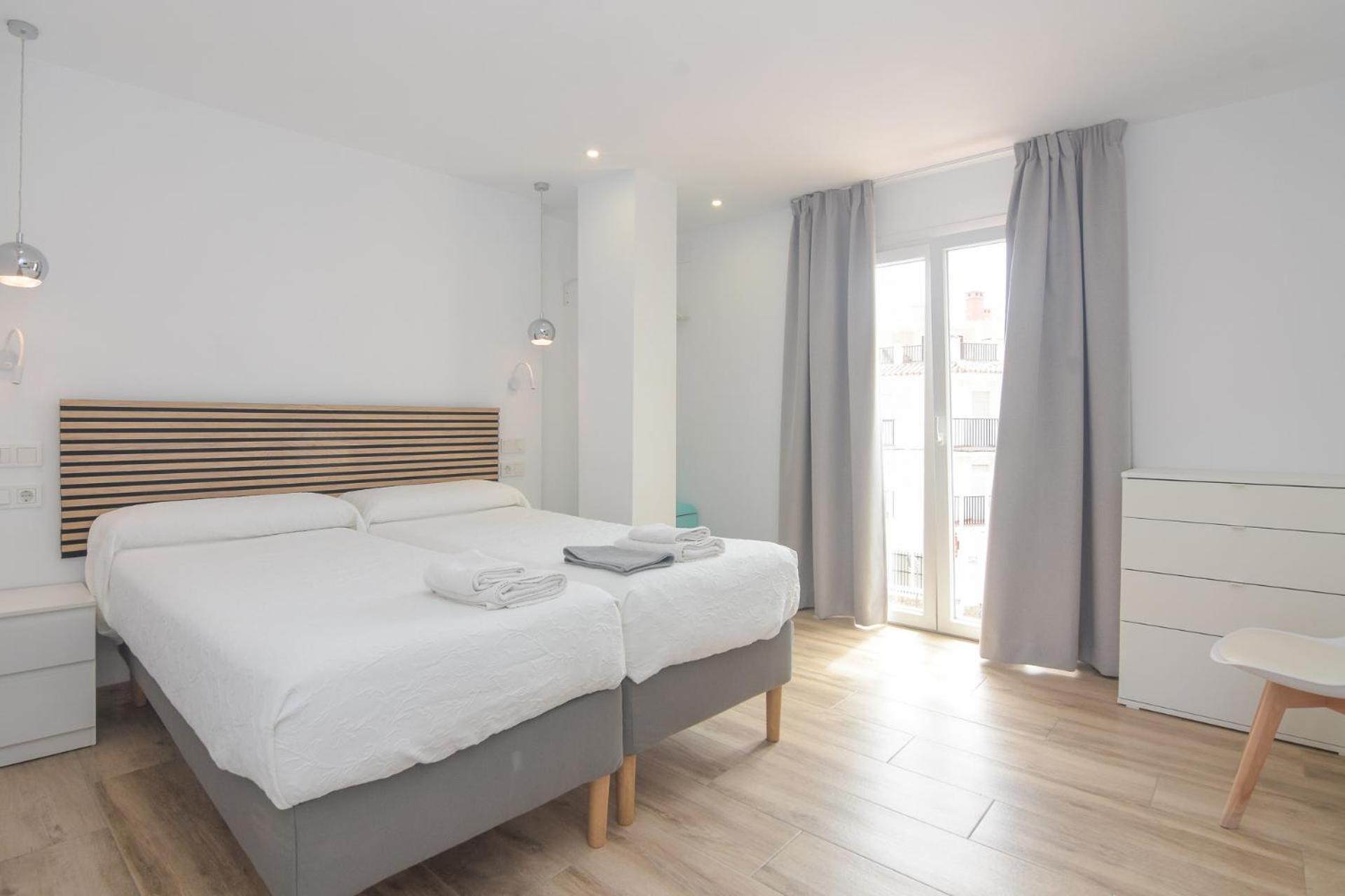 Hostal La Ermita Нерха Екстер'єр фото