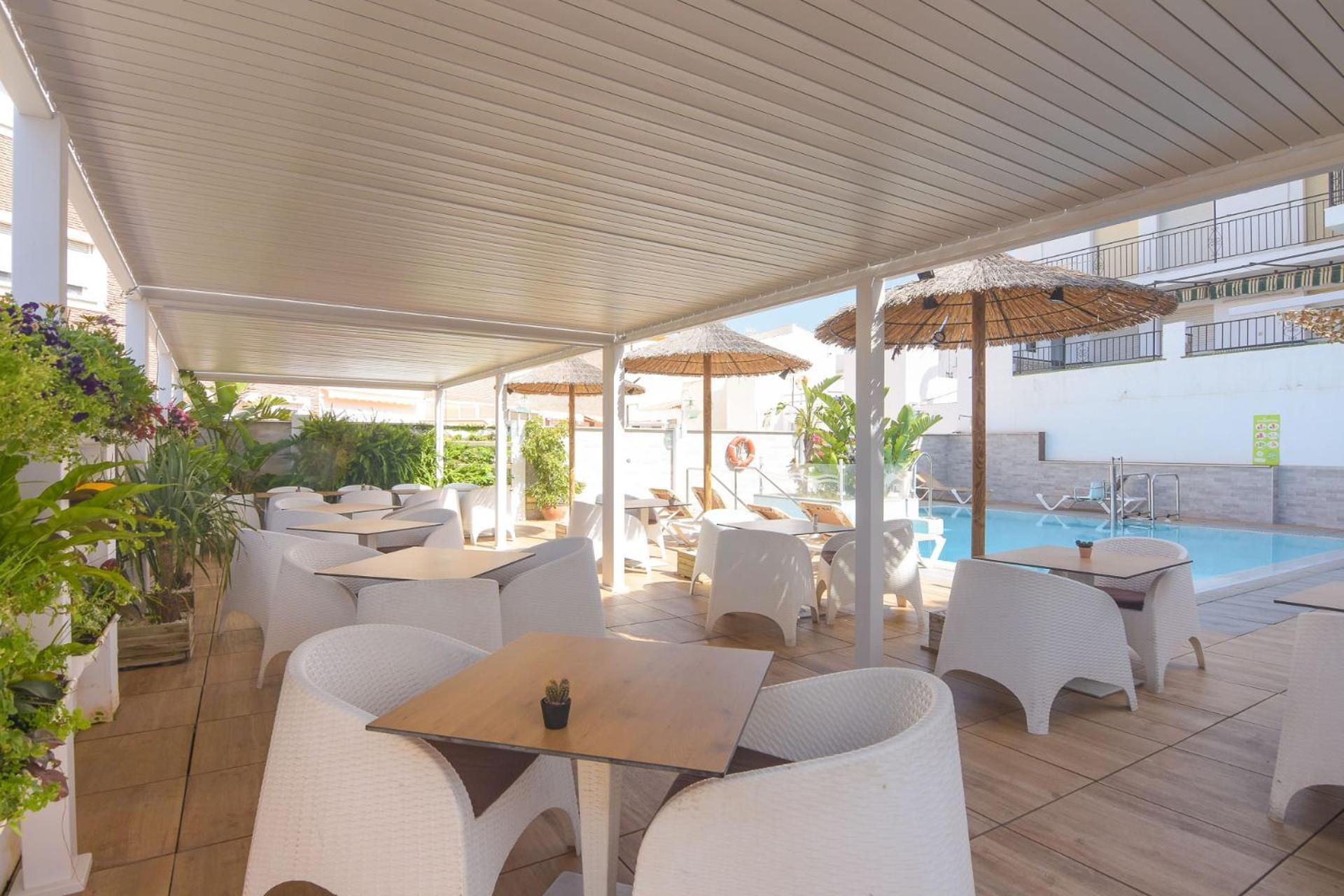 Hostal La Ermita Нерха Екстер'єр фото